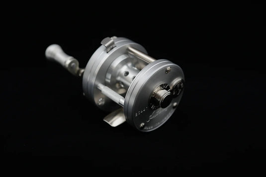 五十鈴工業 BC441SSS Authentique / ISUZU BC441SSS Authentique