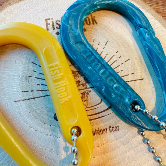 Fish Hook × amuca | 世界にひとつの釣り糸カラビナ